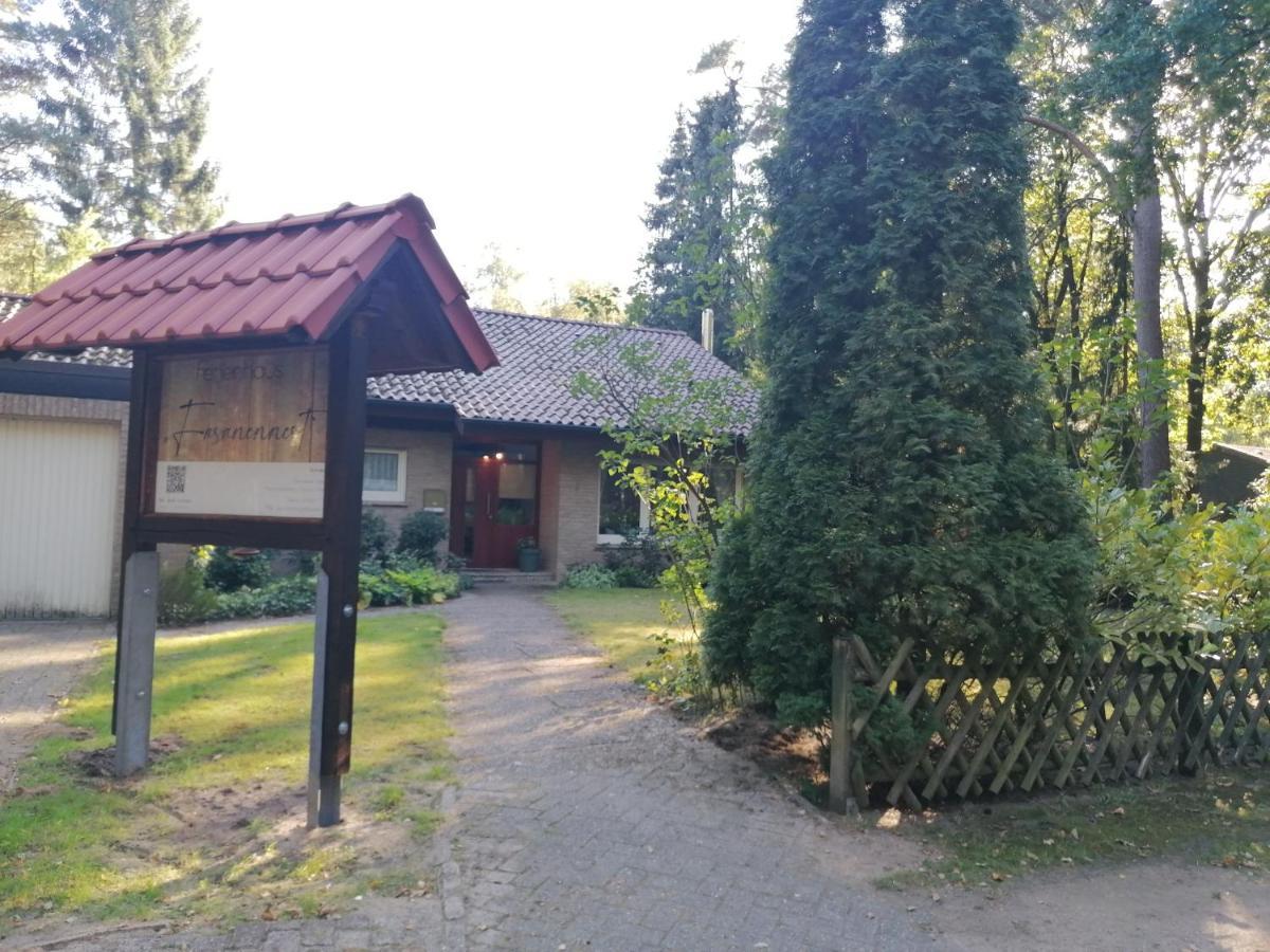 Ferienhaus Fasanennest Uelsen Kültér fotó